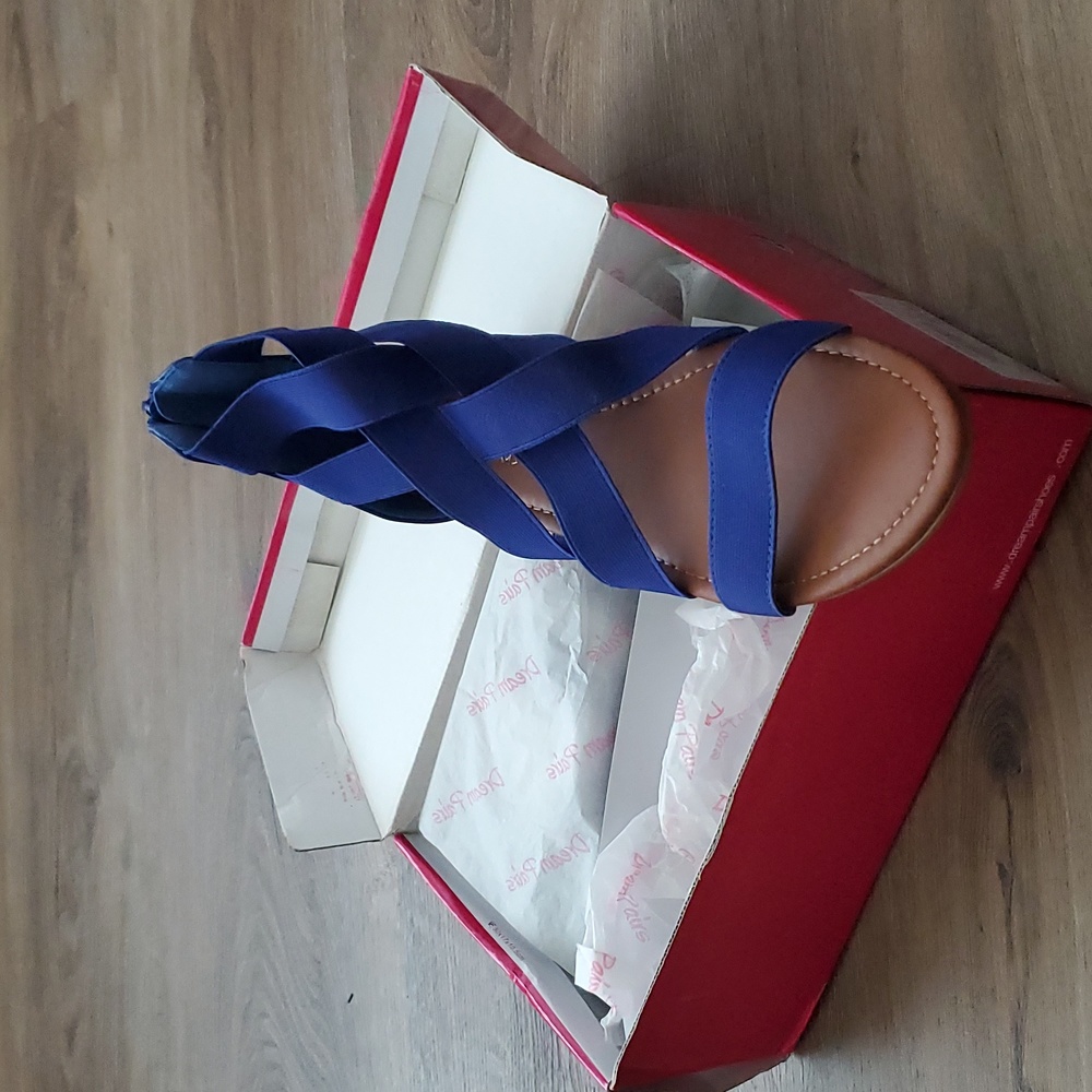 Womens sandals